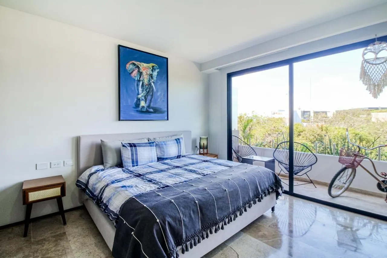 Menesse Tulum #327, Downtown 호텔